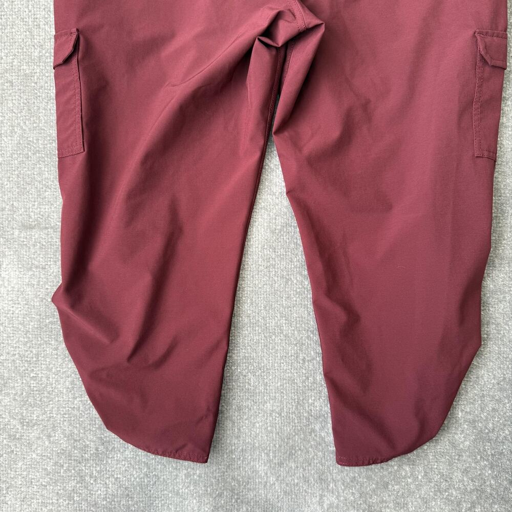 Eddie Bauer Pants Womens 10 Burgundy Stretch Cargo Capri Hiking Outdoor Ruched - Picture 12 of 12